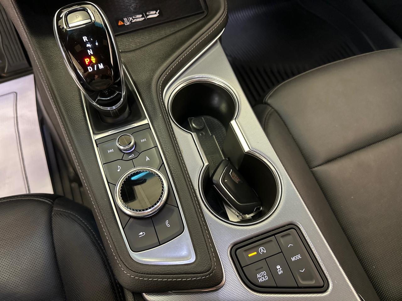 2021 Cadillac CT4 Premium Luxury PREMIUM LUXURY/AWD/LEATHER/HEATED STEERING & SEATS/53KM/LOCAL TRADE! Photo