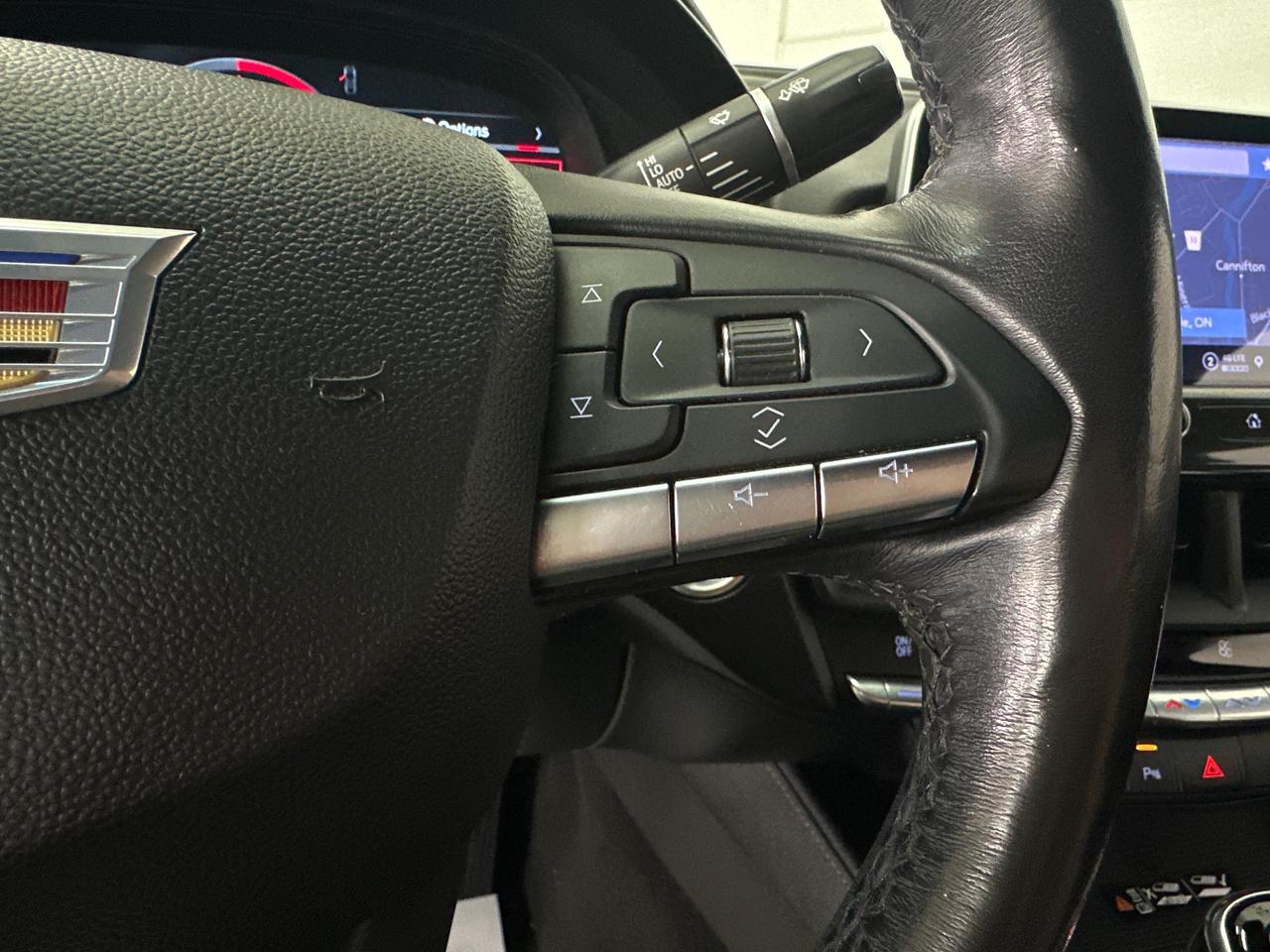 2021 Cadillac CT4 Premium Luxury PREMIUM LUXURY/AWD/LEATHER/HEATED STEERING & SEATS/53KM/LOCAL TRADE! Photo