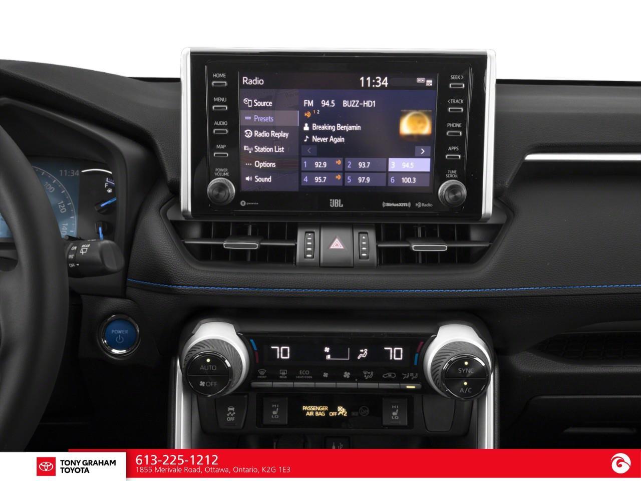 2022 Toyota RAV4 Hybrid XSE Photo