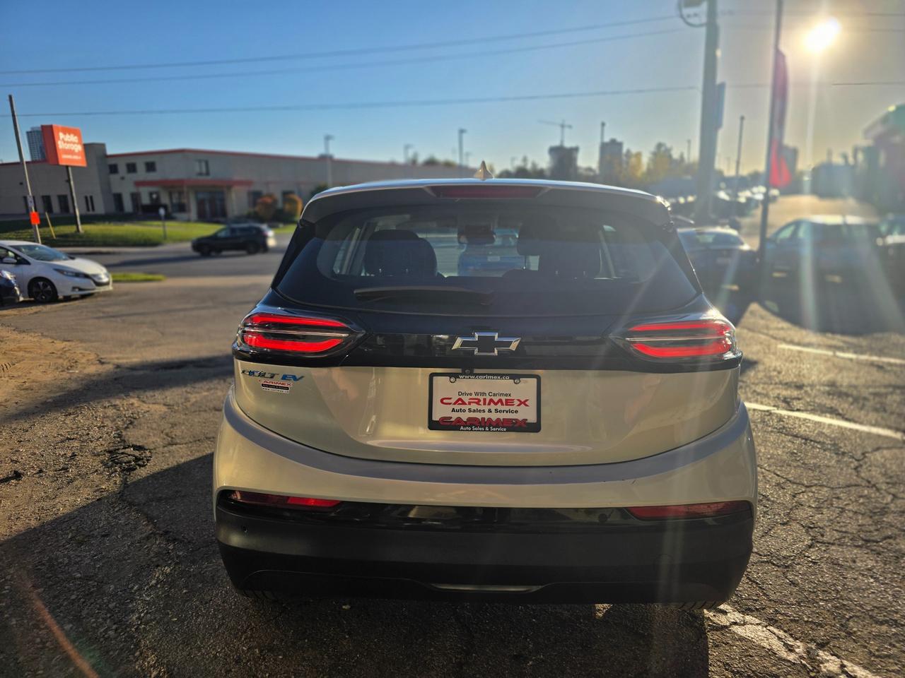 2023 Chevrolet Bolt EV 1LT EV | 400km Range EPA | One Owner | Photo3
