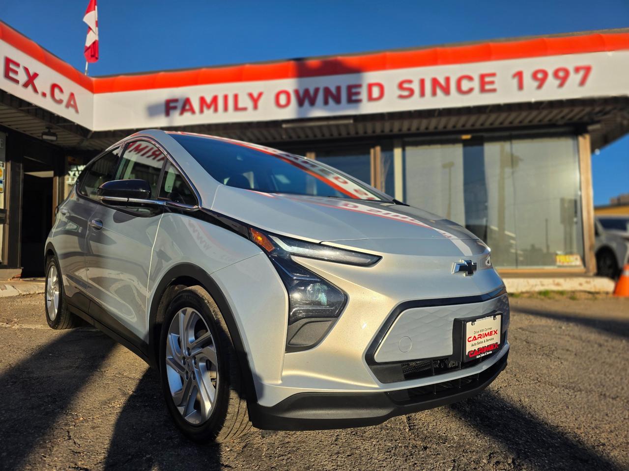 2023 Chevrolet Bolt EV 1LT EV | 400km Range EPA | One Owner | Photo