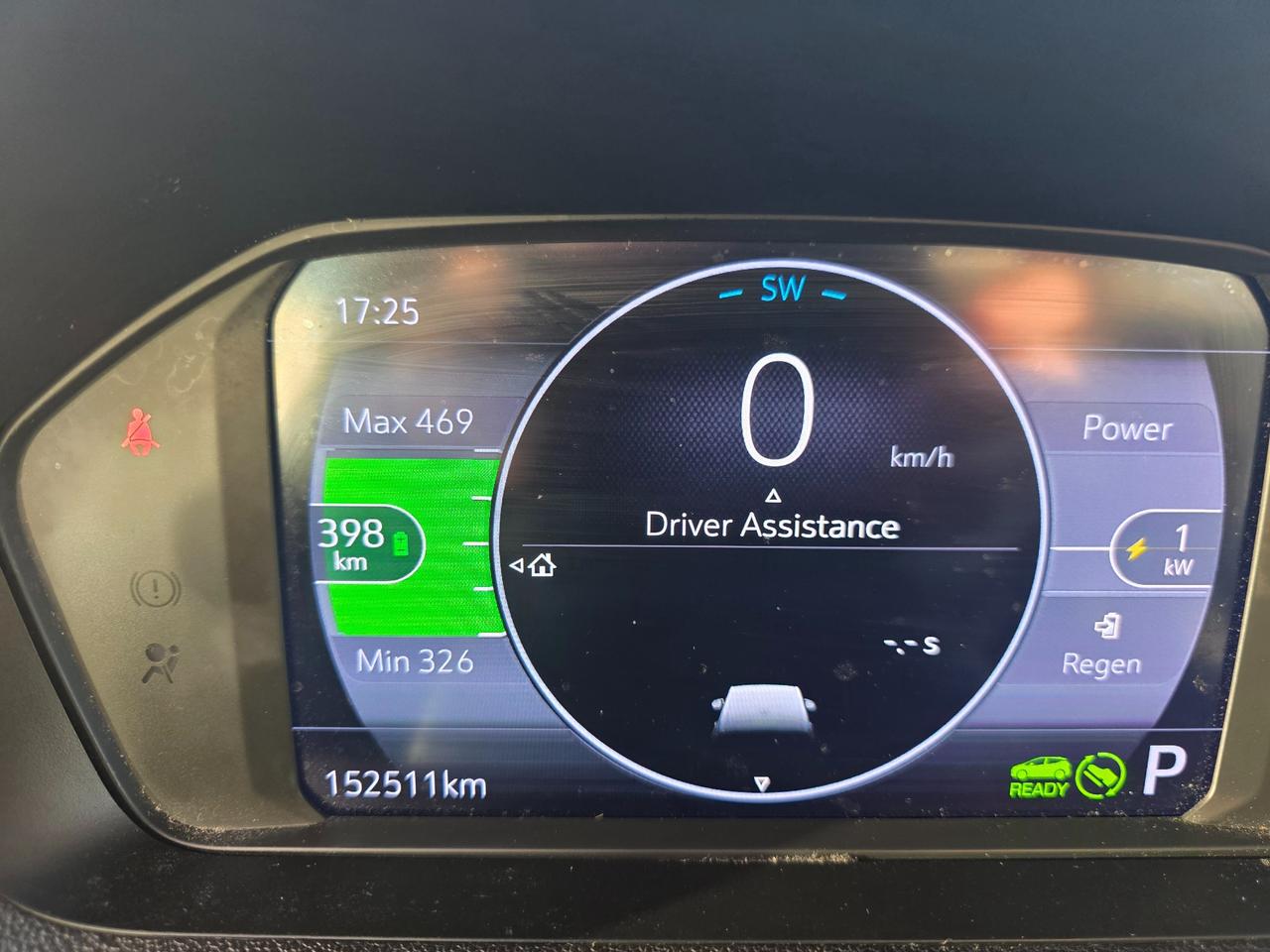 2023 Chevrolet Bolt EV 1LT EV | 400km Range EPA | One Owner | Photo