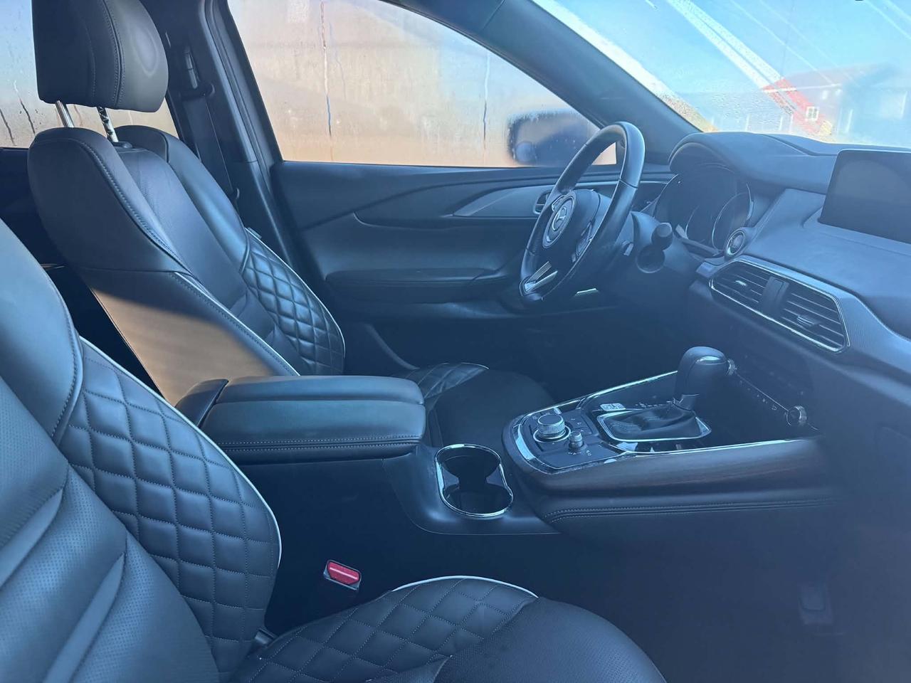2022 Mazda CX-9 Signature Photo5