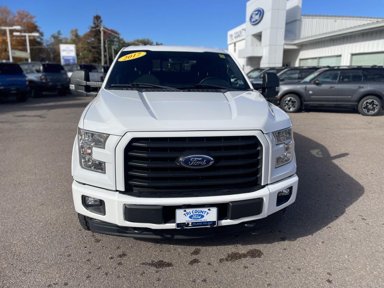 2017 Ford F-150 XLT Photo1