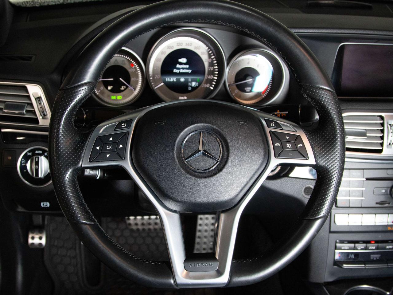2016 Mercedes-Benz E-Class E 400 | AMG | COUPE | PREMIUM & INTELLIGENT PKG Photo