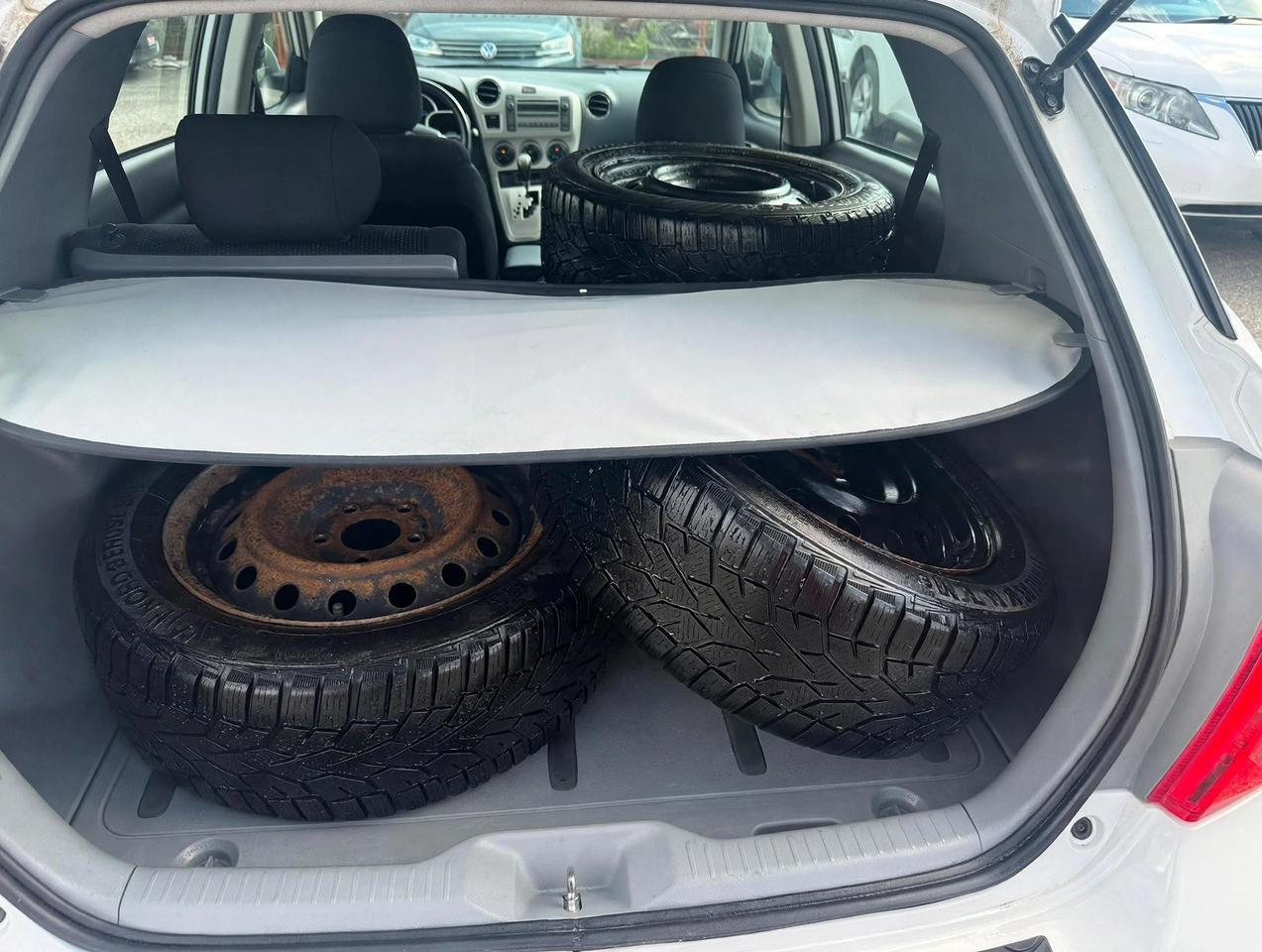 2010 Toyota Matrix XR Photo