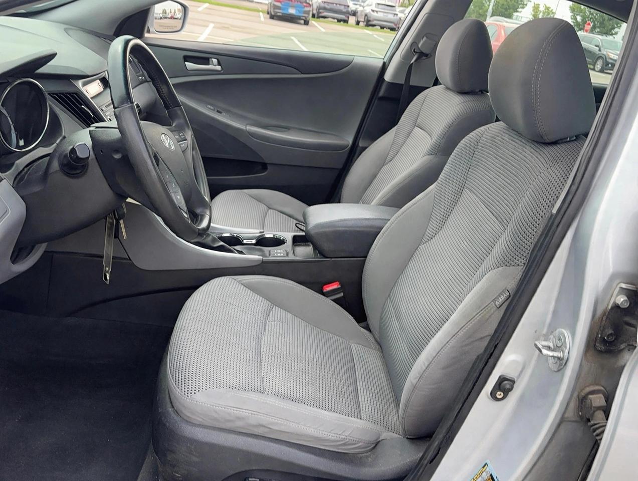 2011 Hyundai Sonata GLS Photo