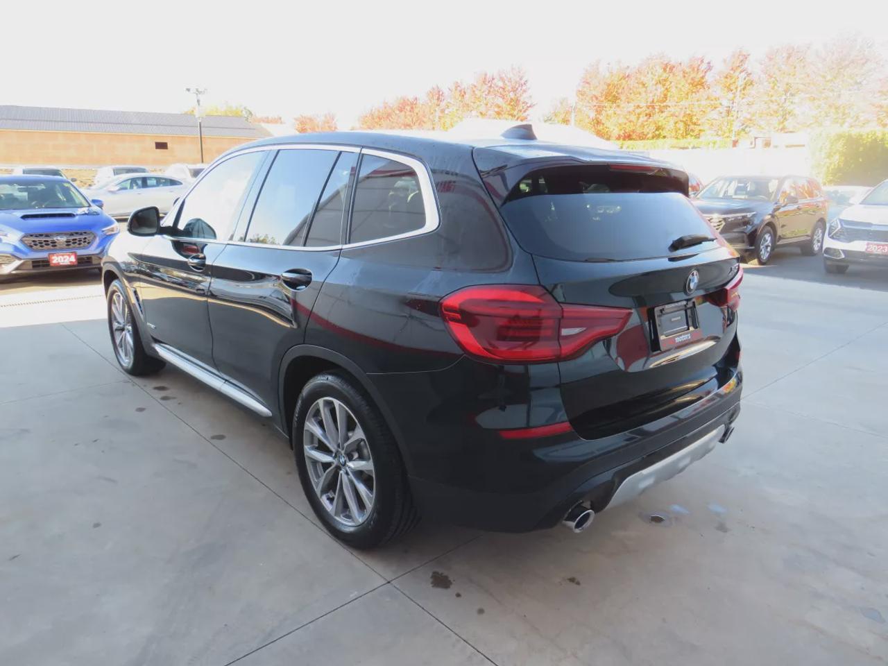 2018 BMW X3 xDrive30i | LOW KMS | AWD | Automatic | Alloy Wheels | Leather Seats | Multi-Zone Climate Control | Bluetooth Photo
