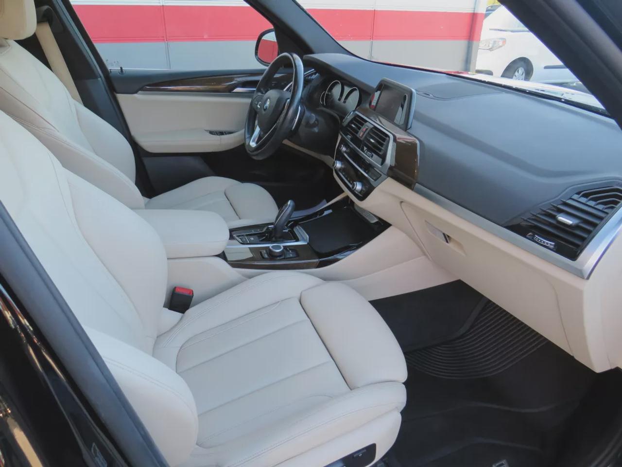 2018 BMW X3 xDrive30i | LOW KMS | AWD | Automatic | Alloy Wheels | Leather Seats | Multi-Zone Climate Control | Bluetooth Photo