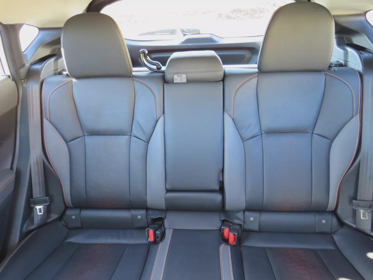 2024 Subaru XV Crosstrek Limited | LOW KMS | AWD | Automatic | Alloy Wheels | Leather Seats | Climate Control | Sunroof | Navigation Photo