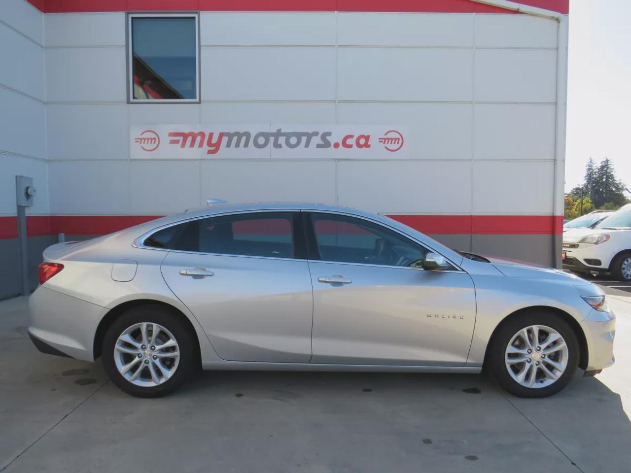 2017 Chevrolet Malibu LT| LOW KMS | FWD | Automatic | Alloy Wheels | Apple CarPlay & Android Auto | Bluetooth | Back-Up Camera | Cruise Control Photo