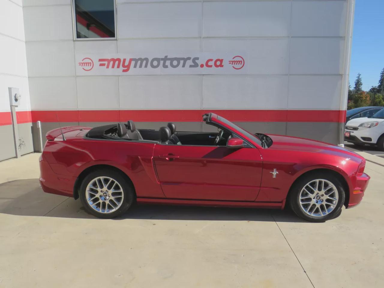 2014 Ford Mustang V6 Premium| LOW KMS | RWD | Automatic | Convertible | Alloy Wheels | Leather Seats | Heated Seats | Back-Up Camera Photo