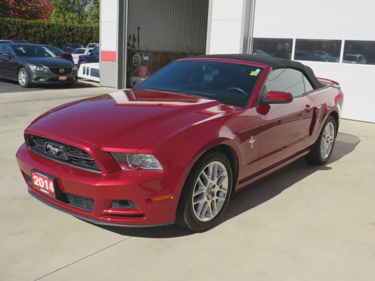 2014 Ford Mustang V6 Premium| LOW KMS | RWD | Automatic | Convertible | Alloy Wheels | Leather Seats | Heated Seats | Back-Up Camera Photo