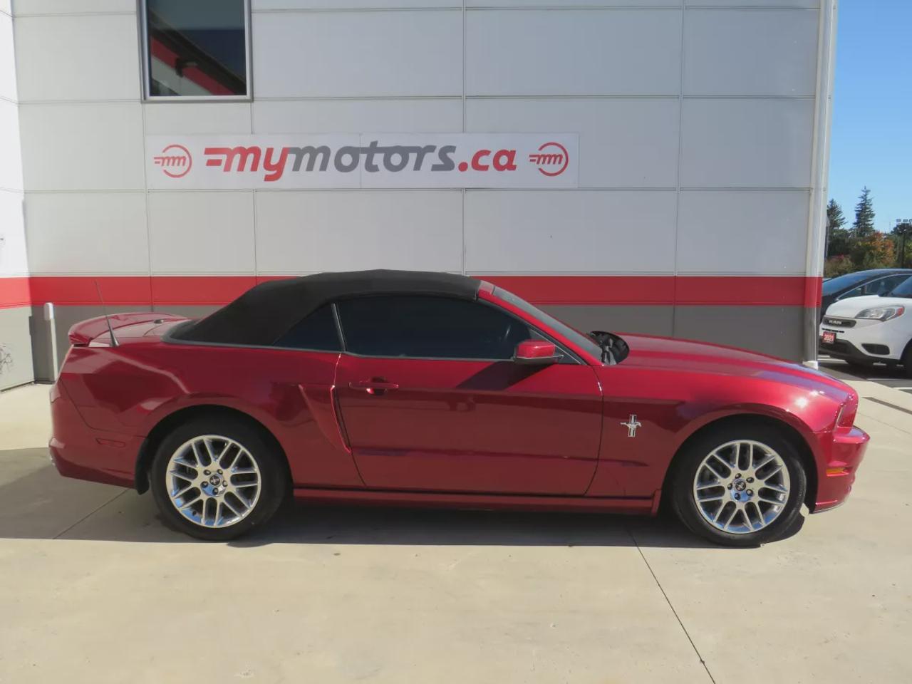 2014 Ford Mustang V6 Premium| LOW KMS | RWD | Automatic | Convertible | Alloy Wheels | Leather Seats | Heated Seats | Back-Up Camera Photo