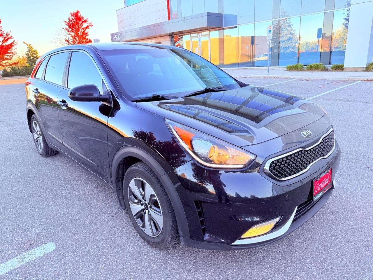 2018 Kia NIRO FE 4dr Front-wheel Drive Sport Utility Automatic Photo