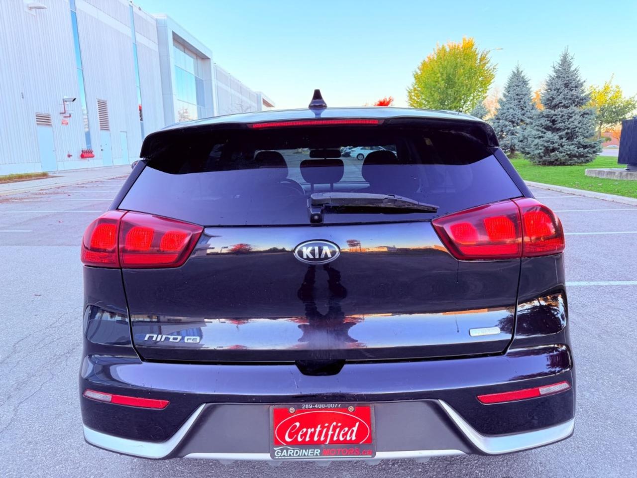 2018 Kia NIRO FE 4dr Front-wheel Drive Sport Utility Automatic Photo