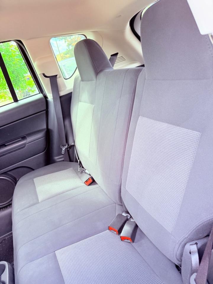 2012 Jeep Compass Sport Photo