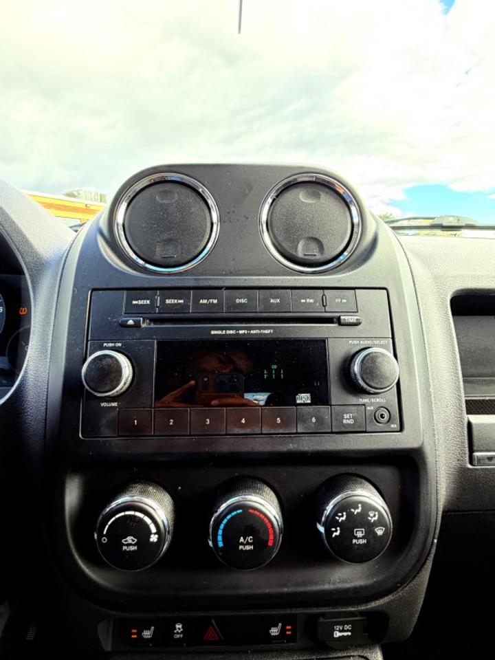 2012 Jeep Compass Sport Photo