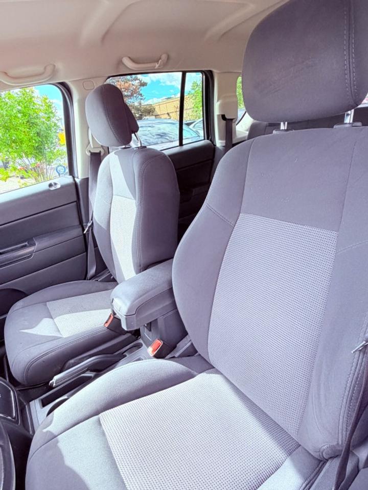 2012 Jeep Compass Sport Photo