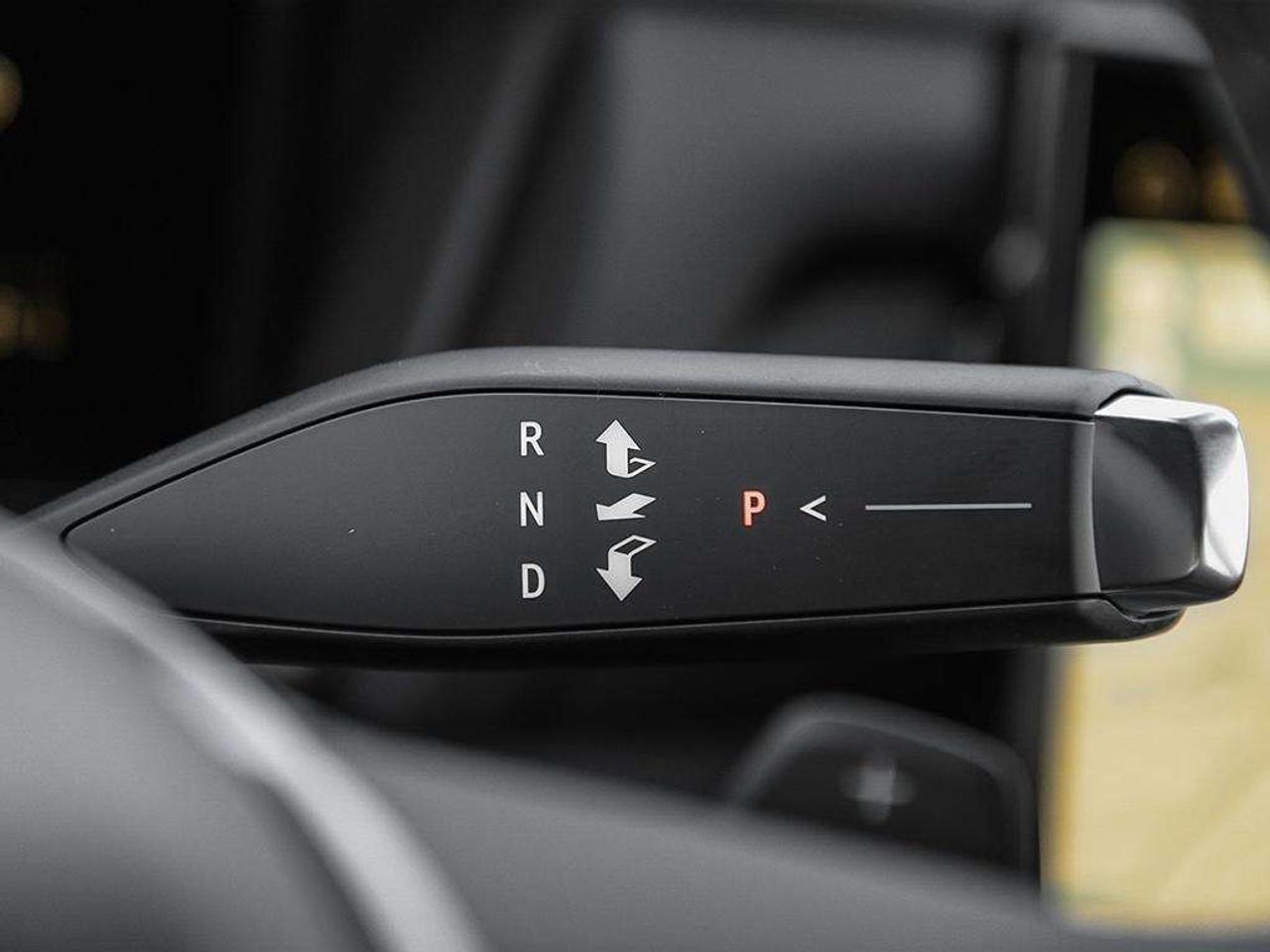 2027 GMC Terrain AWD AT4 Photo