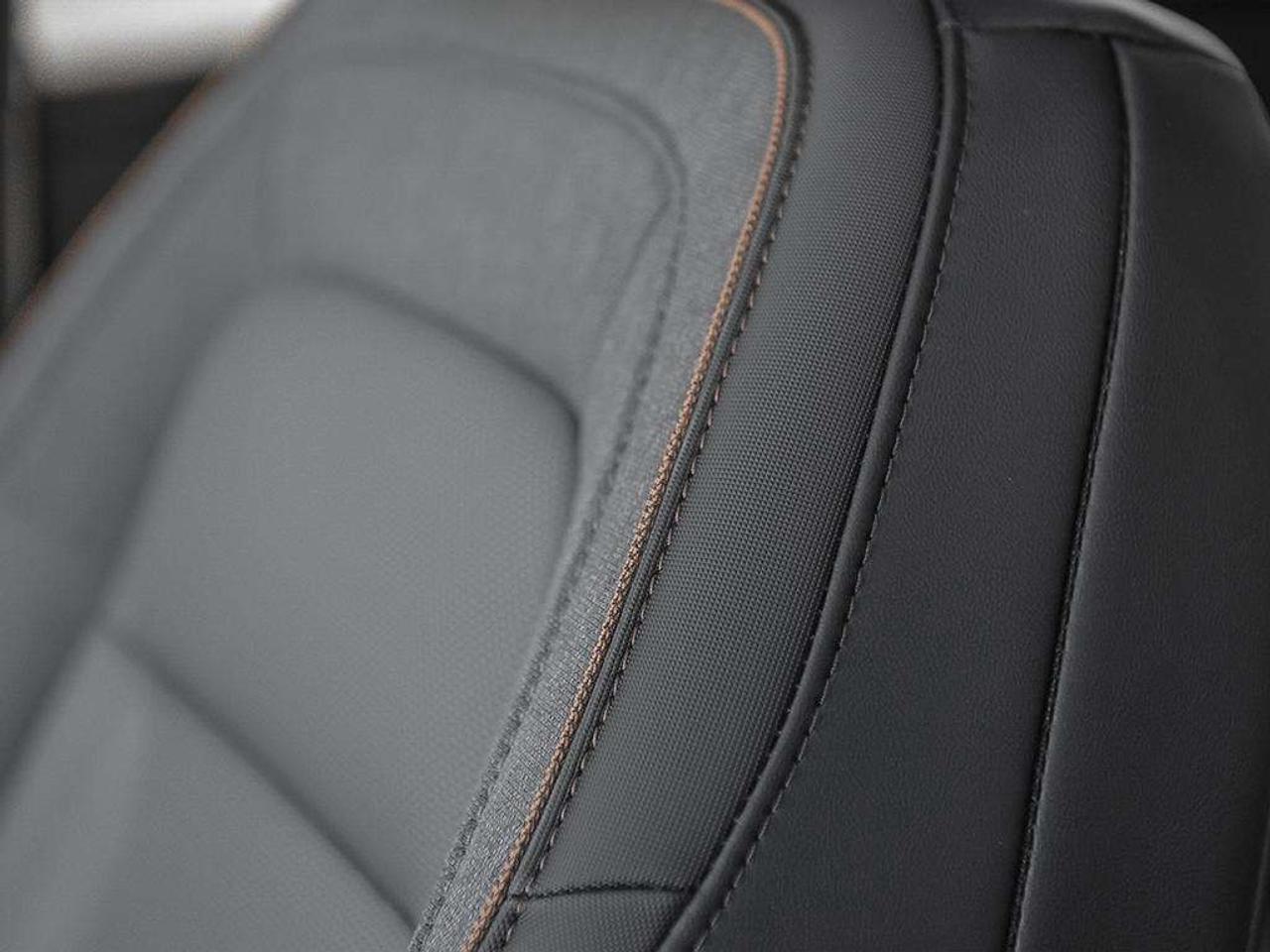 2027 GMC Terrain AWD AT4 Photo