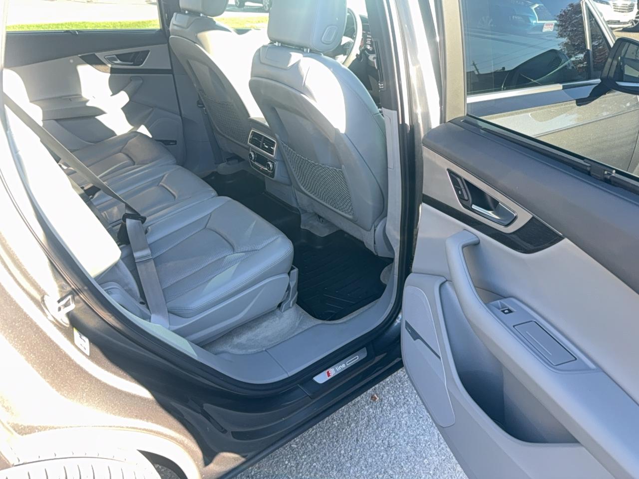2017 Audi Q7 3.0T Technik