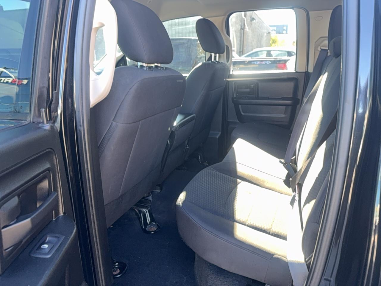 2019 RAM 1500 Classic EXPRESS Photo