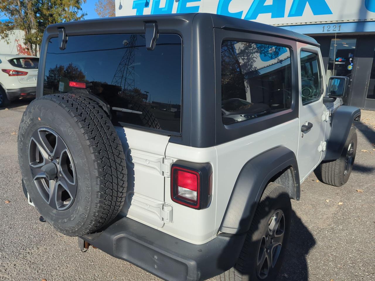 2018 Jeep Wrangler Sport S Photo4