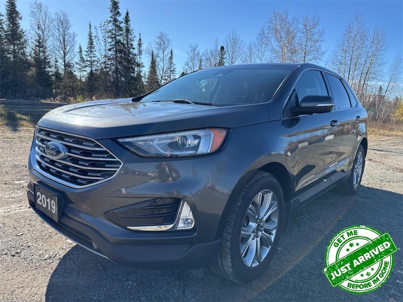 2019 Ford Edge Titanium AWD  - Trade-in - Non-smoker - $200 B/W Photo