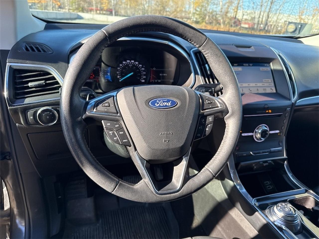 2019 Ford Edge Titanium AWD  - Trade-in - Non-smoker - $200 B/W Photo