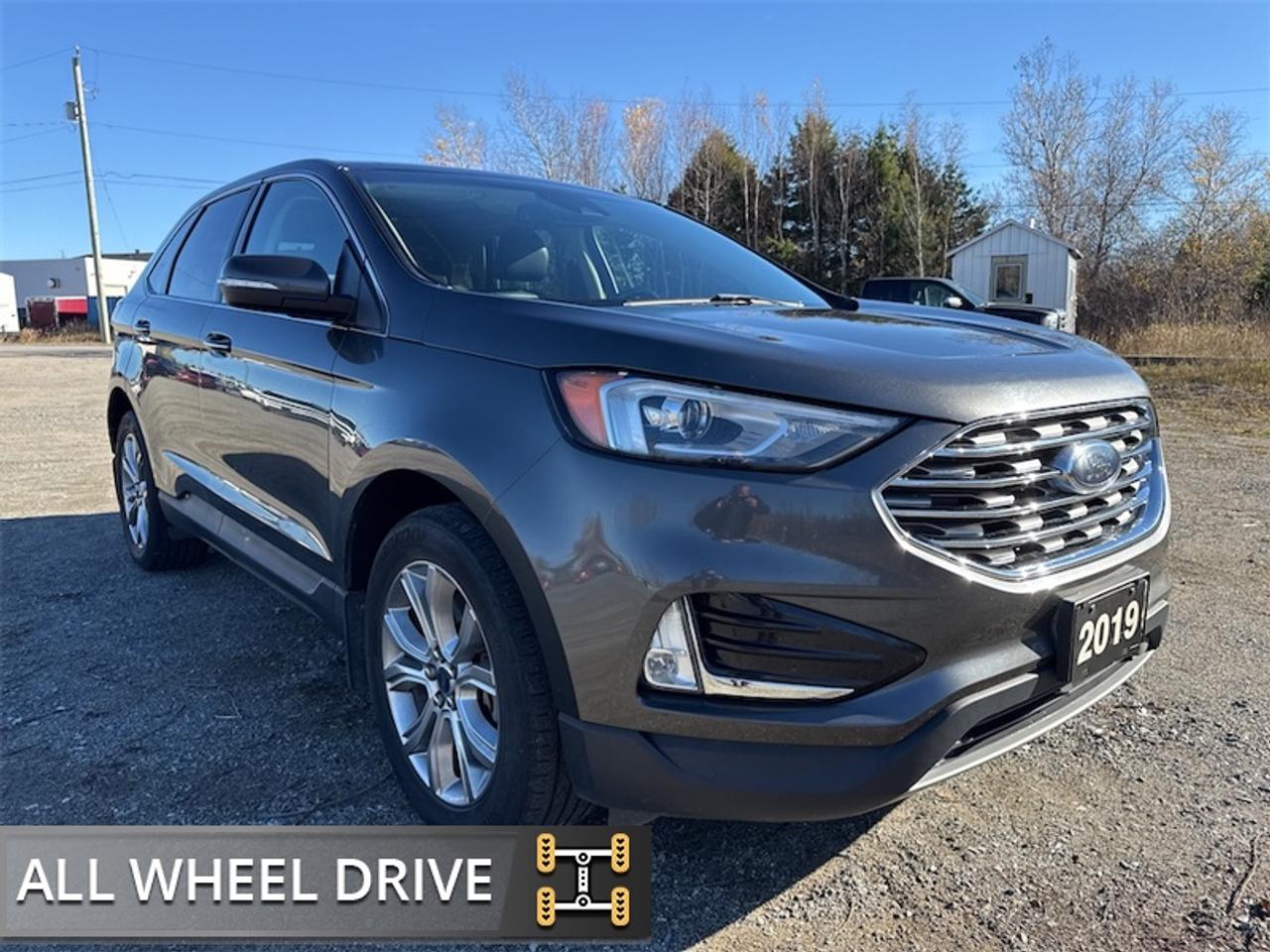 2019 Ford Edge Titanium AWD  - Trade-in - Non-smoker - $200 B/W Photo