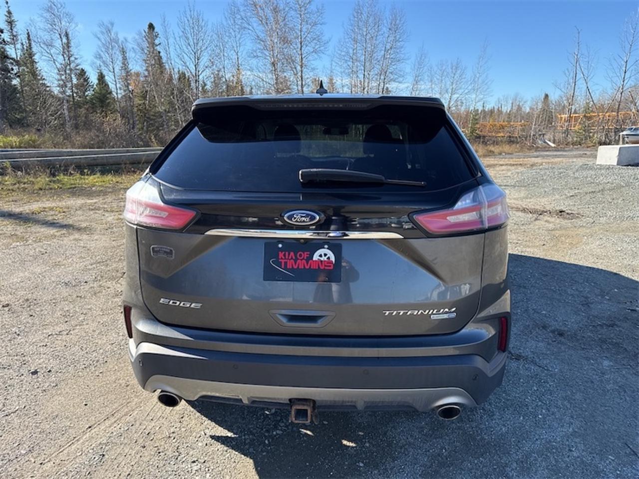 2019 Ford Edge Titanium AWD  - Trade-in - Non-smoker - $200 B/W Photo