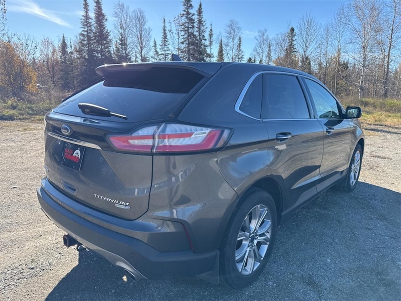 2019 Ford Edge Titanium AWD  - Trade-in - Non-smoker - $200 B/W Photo