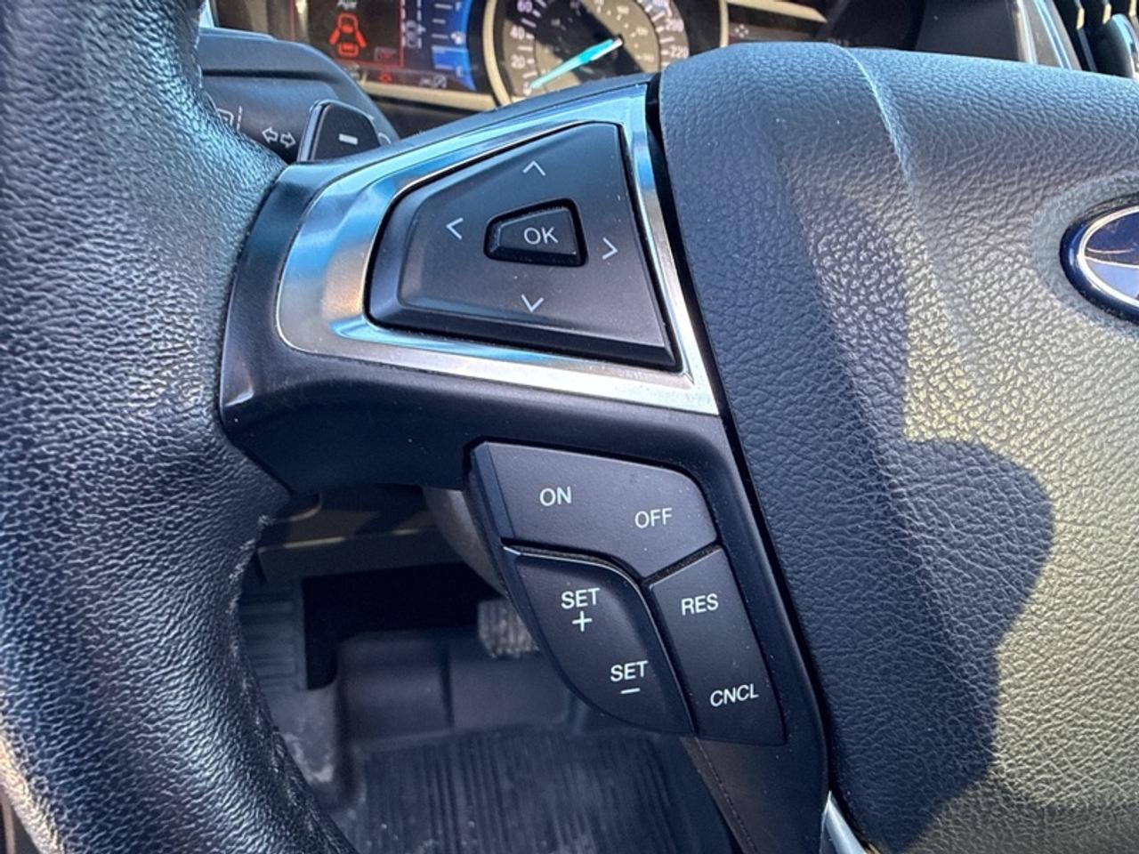 2019 Ford Edge Titanium AWD  - Trade-in - Non-smoker - $200 B/W Photo