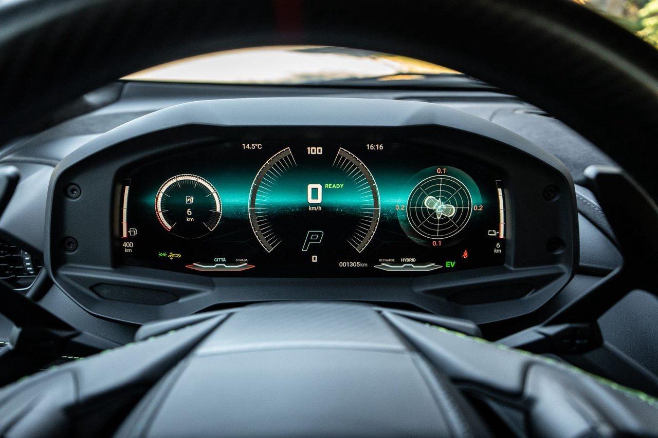 2026 Lamborghini Temerario  Photo