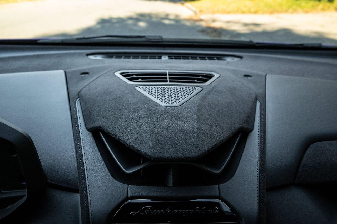 2026 Lamborghini Temerario  Photo