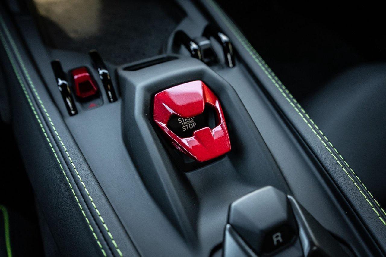 2026 Lamborghini Temerario  Photo