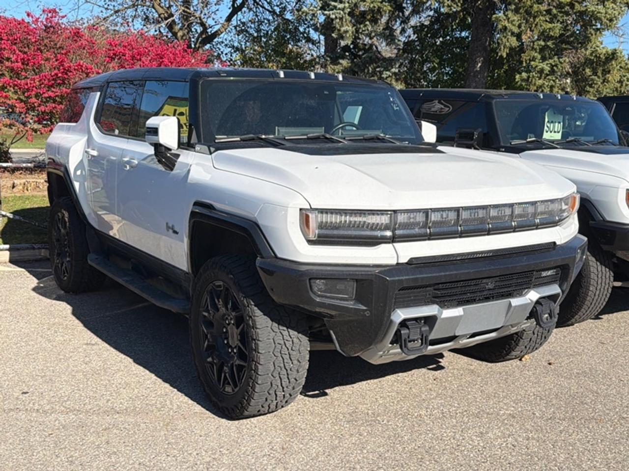 2025 GMC HUMMER EV SUV 2X Photo