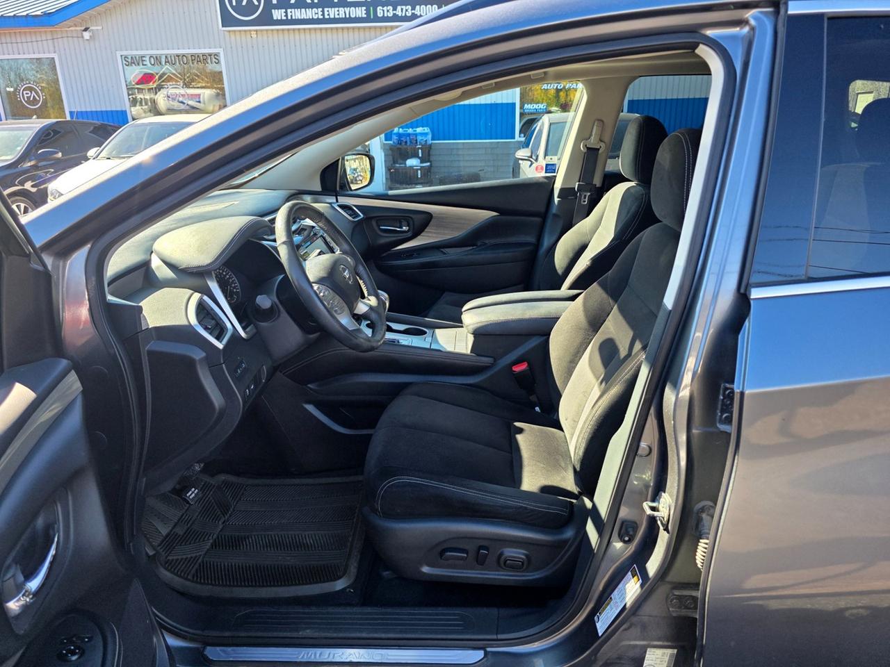 2017 Nissan Murano SL Photo