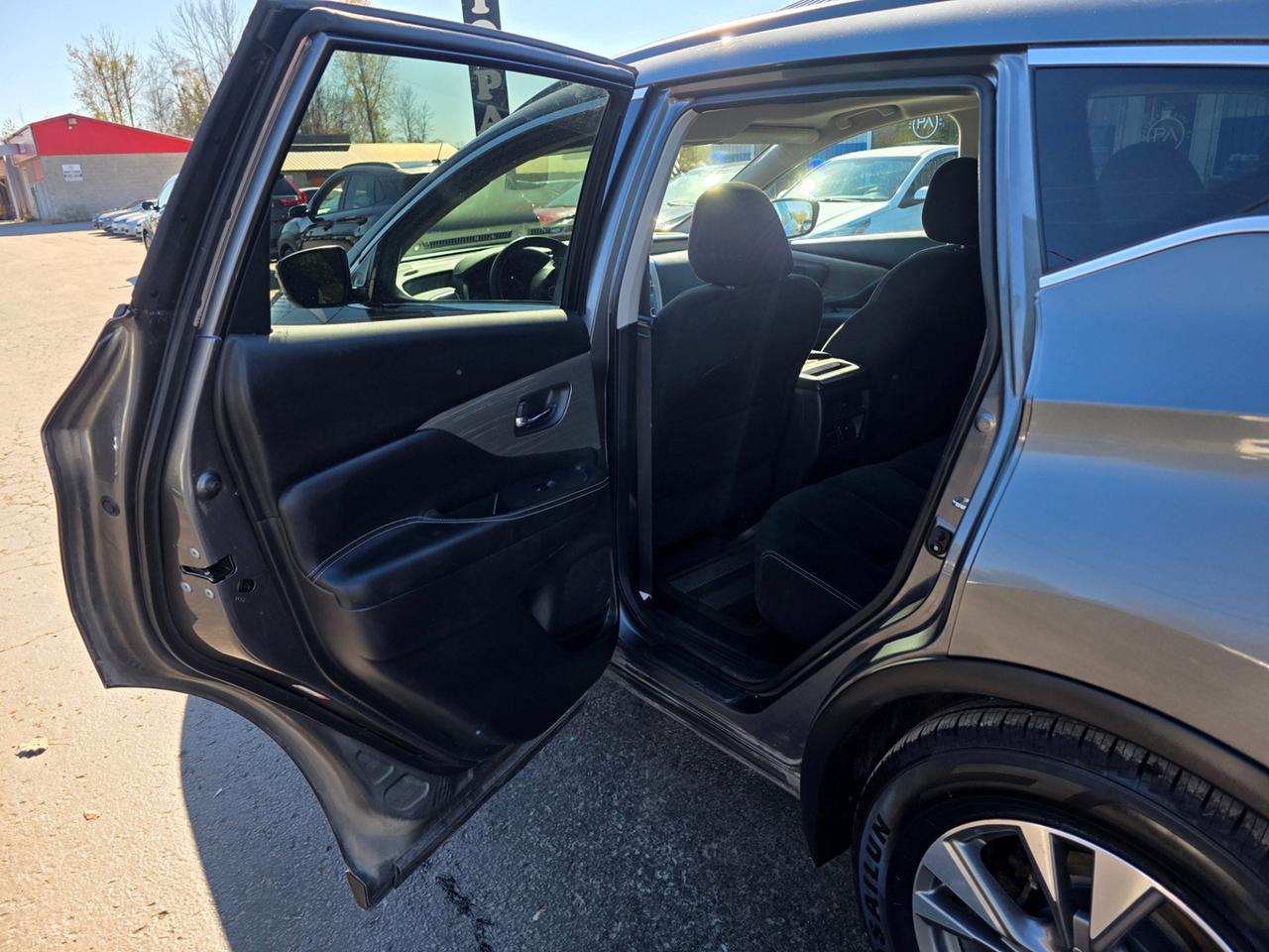 2017 Nissan Murano SL Photo