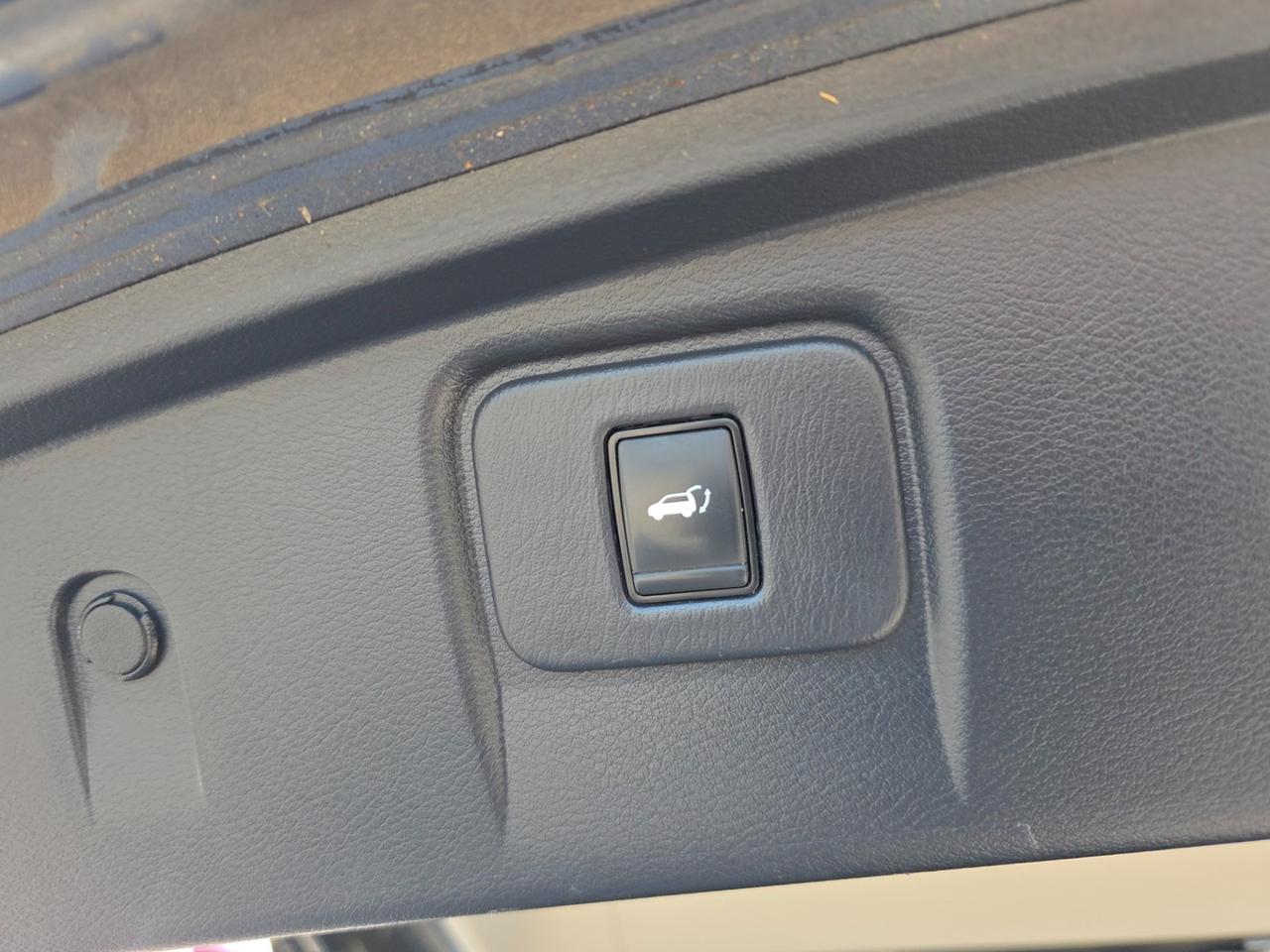 2017 Nissan Murano SL Photo