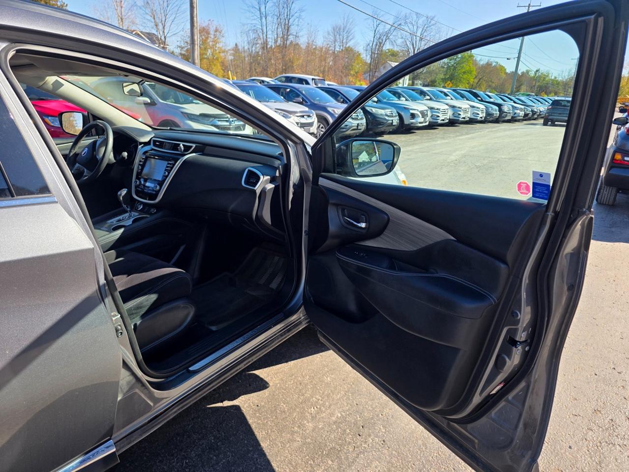 2017 Nissan Murano SL Photo