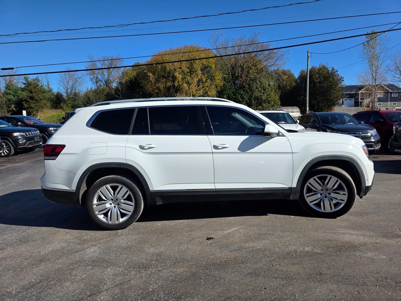 2019 Volkswagen Atlas SEL Platinum AWD Photo