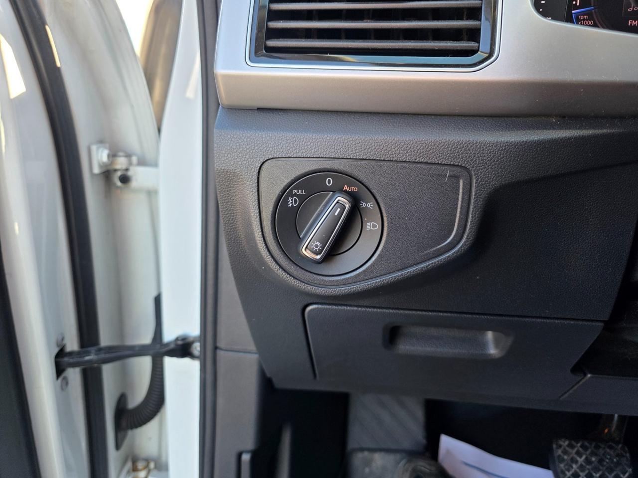 2019 Volkswagen Atlas SEL Platinum AWD Photo