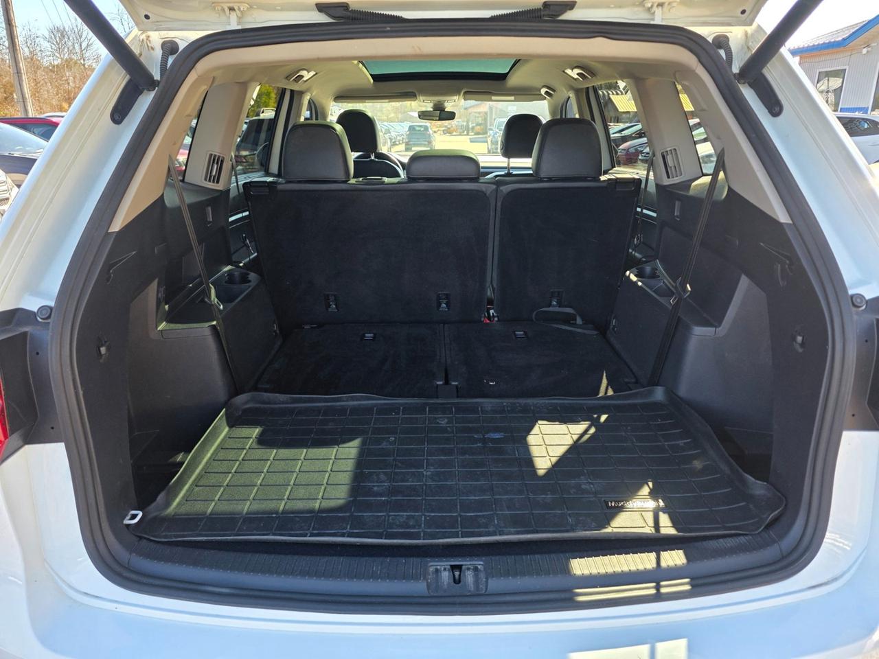 2019 Volkswagen Atlas SEL Platinum AWD Photo