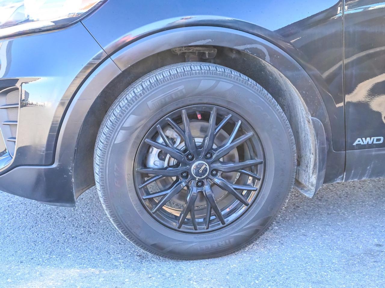 2020 Kia Sorento LX Photo