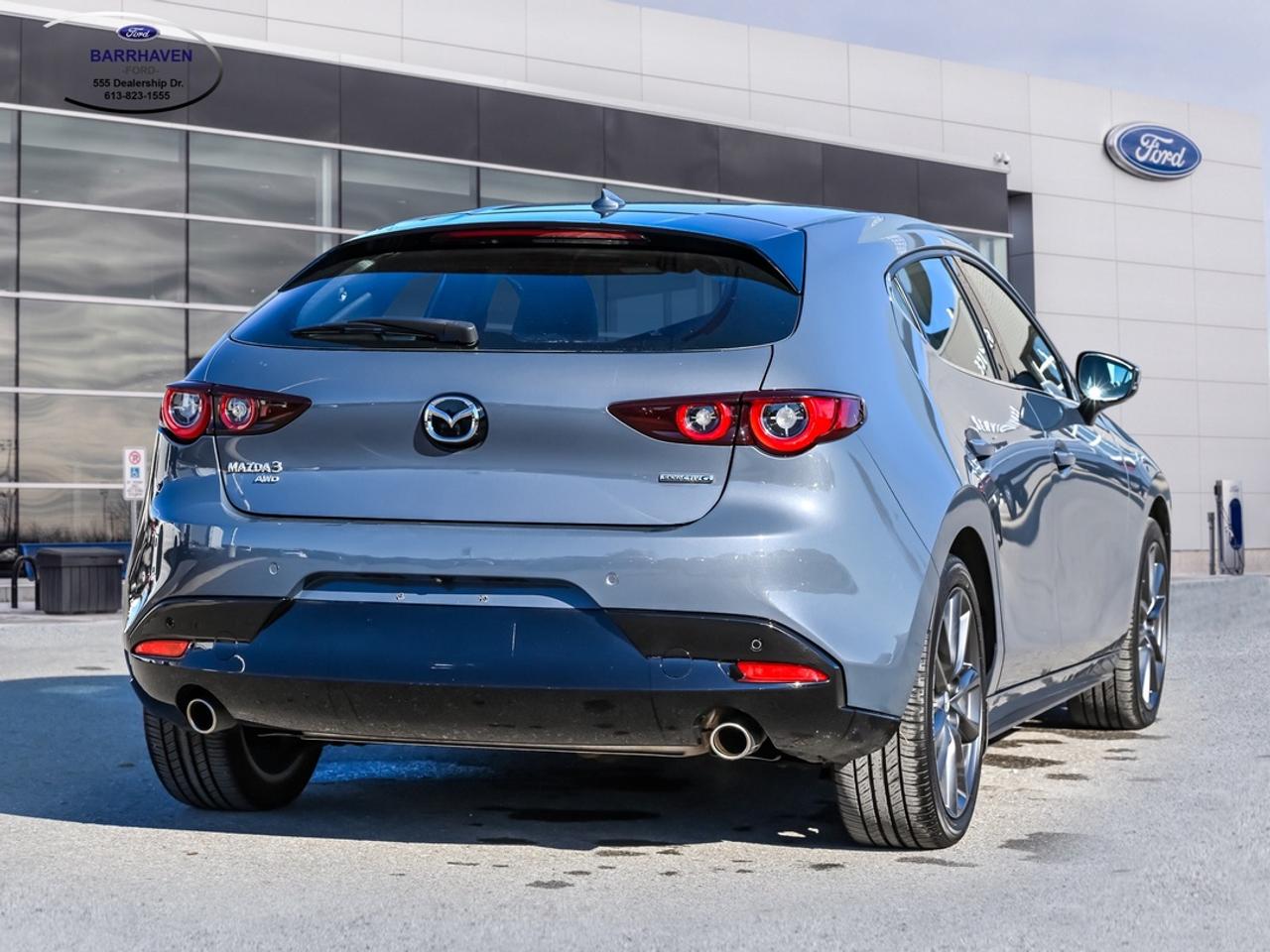 2023 Mazda MAZDA3 SPORT GT Photo