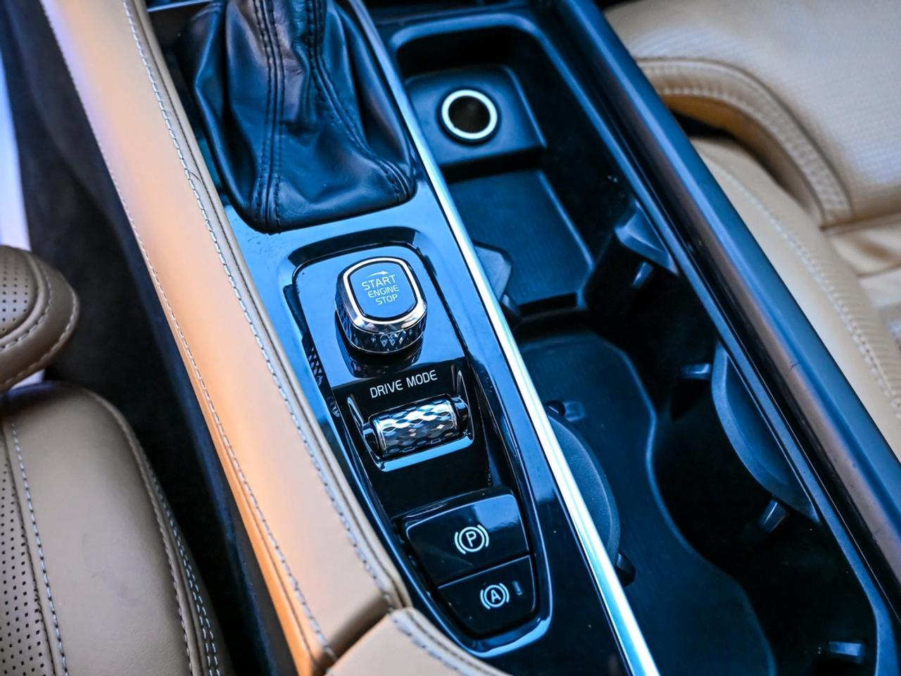 2019 Volvo XC90 Inscription Photo