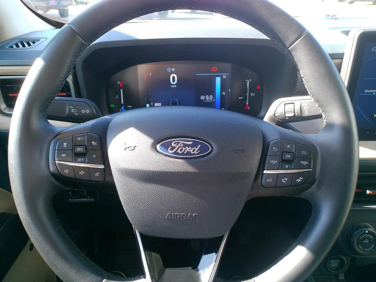 2025 Ford Maverick Lariat Photo