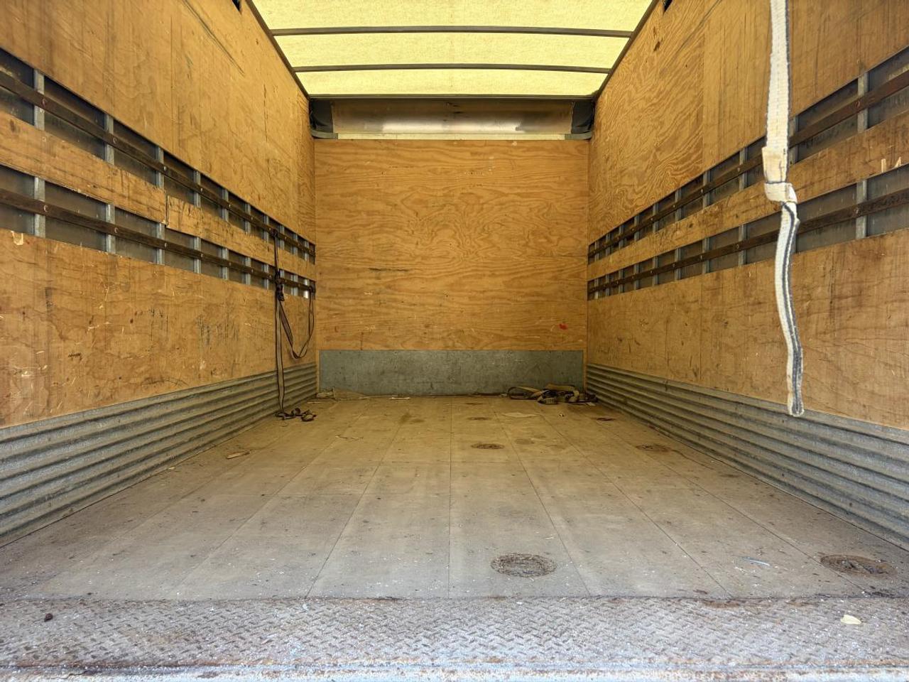 2020 Ford F-550 4X2 CHASSIS CAB DRW/ Photo